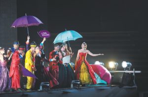 ¿Hay Festival Iberoamericano de Teatro en Bogotá para largo rato?