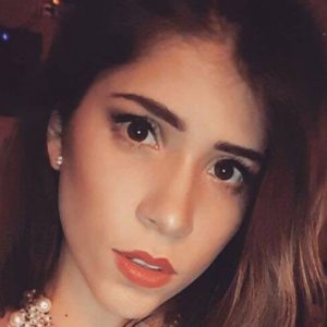 Por piedad con Colombia, dale tu voto a una mujer