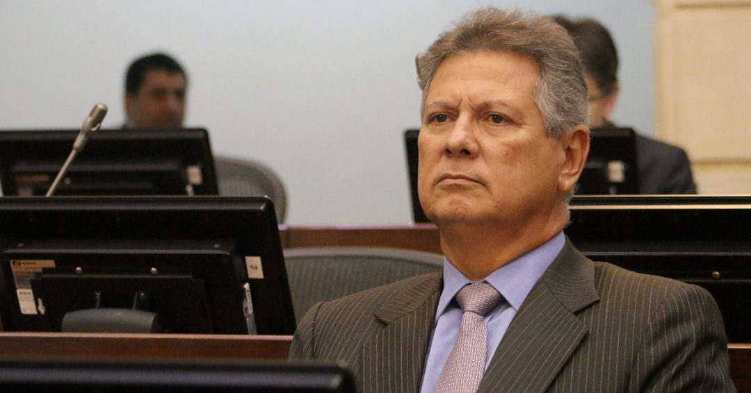 A indagatoria senador Antonio Guerra