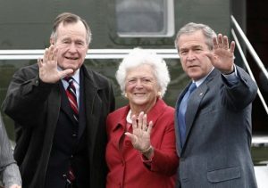 Muere Barbara Bush a los 92 años, esposa y madre de dos presidentes republicanos
