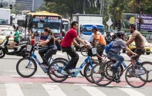 “Movilidad sostenible es clave para un aire limpio”: Minambiente