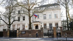 Embajada rusa en Londres: “El pretexto, la base legal y el motivo del ataque a Siria son falsos”