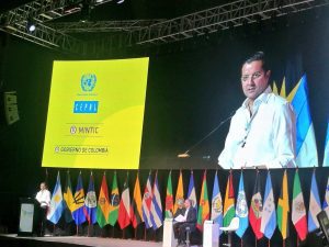 Ministro David Luna dio recomendaciones sobre economía digital