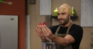 ¡El paraíso de las fresas! Aprende a mezclarlas con uvas para un jugo saludable