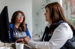 ¡Aliste la hoja de vida! Darán más de 2.000 empleos este viernes en Bogotá