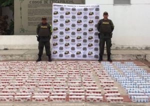 Cae cargamento de cigarrillos de contrabando en la vía Bogotá-Tunja