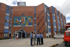 El “juego” de inhalar polvo de extintor cobra víctima en Bogotá