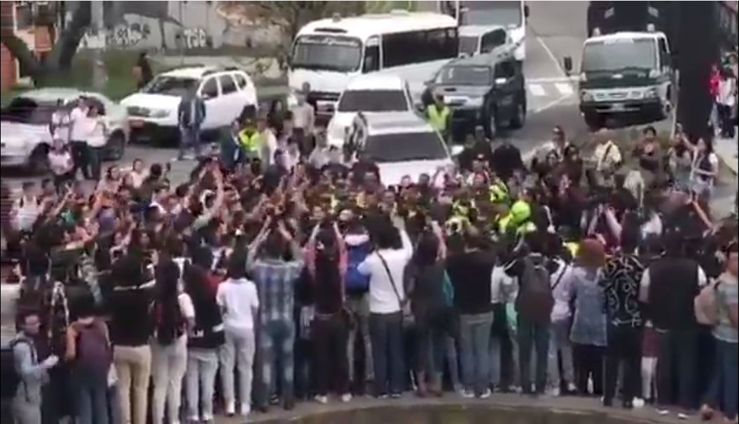 Disturbios obligan a cancelar debate presidencial en el Eje Cafetero