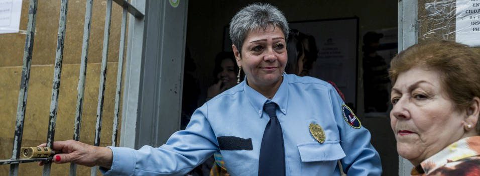 Simetric: ¿Quién es un vigilante privado?