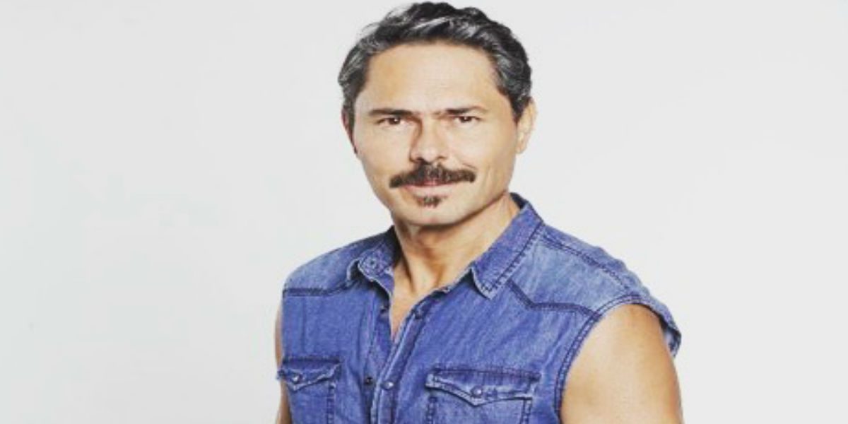 ¿Por qué Lucho Velasco abandonó su país?