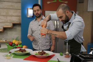 ¡Delicioso! Aprende a preparar pollo en salsa Dijon