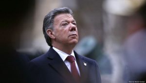 “Exterminar hasta el último guerrillero era imposible, militarmente absurdo” Presidente Santos