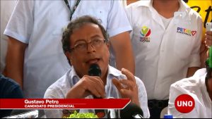 En el final de la campaña política, Petro estuvo recorriendo Cali