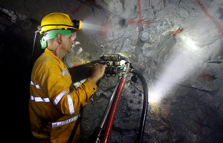  Gran Colombia Gold Corp movió  0.03 en la sesión más reciente y tocó 3.06 en un tic reciente. 