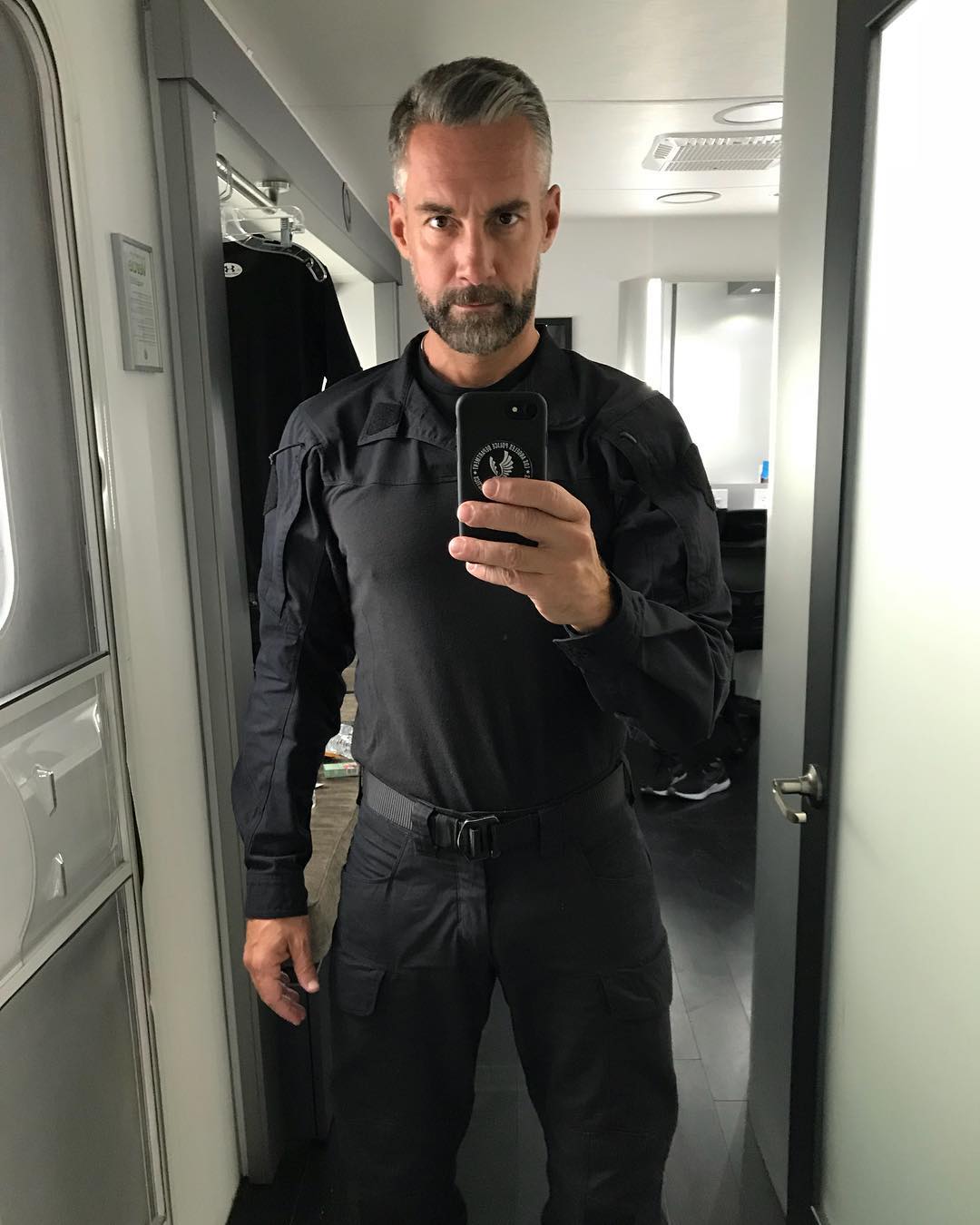  Jay Harrington 