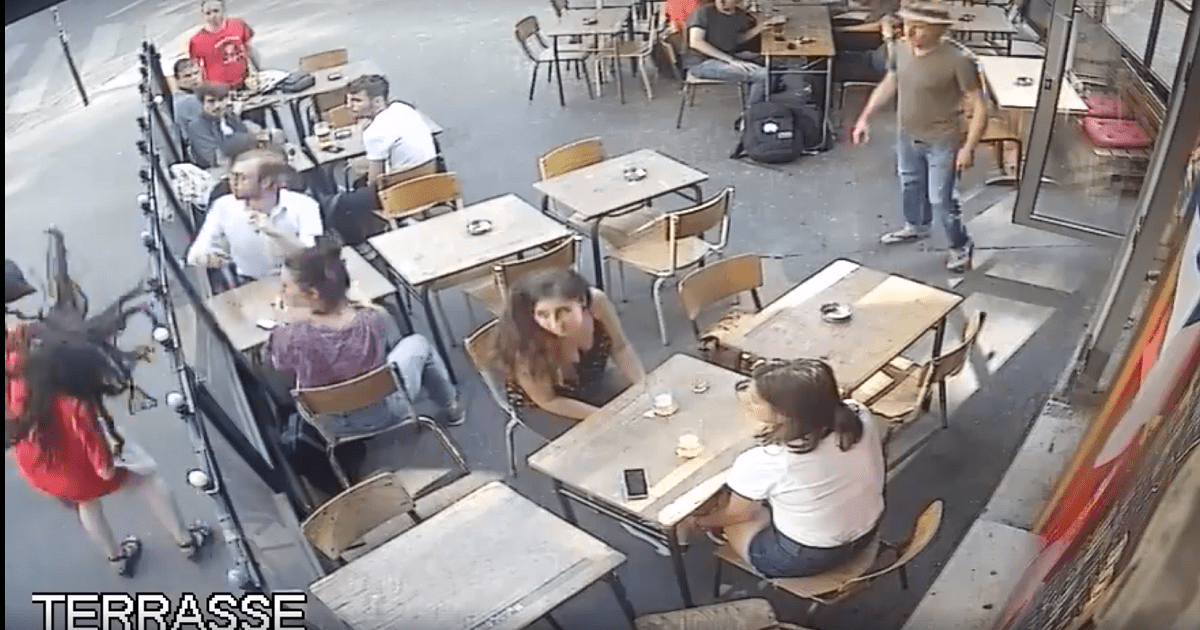 Brutal ataque de hombre joven que se reclamó por comentarios obscenos en plena calle
