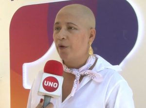 La fotógrafa que ayuda a otras mujeres a superar el cáncer de mama