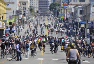 La ciclovía de Bogotá inspira a CicLAvia en Los Ángeles