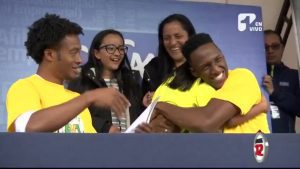 Así descubrimos a Yerry Mina y a Cuadrado cometiendo un ‘pecadillo’