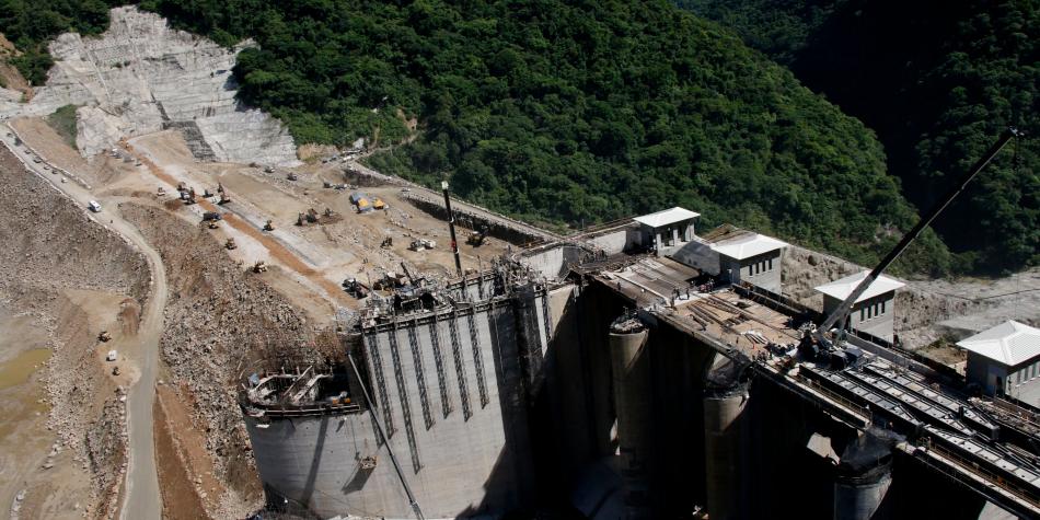 Director del IDEA le apuesta a las PCH por el futuro financiero de Antioquia y sus municipios