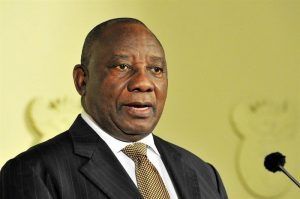 Sudáfrica avanza en su utopía racial: confiscará la tierra de los blancos