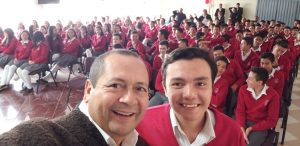 Jesús Guerrero comparte su experiencia empresarial en planteles educativos de Bogotá