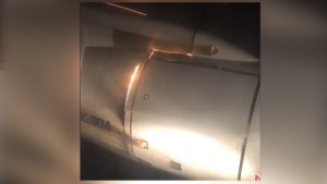 Se incendia en pleno vuelo un motor de un Tu-204 y lo filman los pasajeros