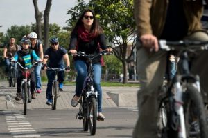 Jorge Torres: 80% de los parqueaderos de Bogotá no tienen infraestructura para bicusuarios
