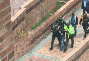 Tiroteo en la Gobernación de Cundinamarca deja al menos un muerto
