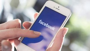 Facebook restringe información de usuarios a aplicaciones