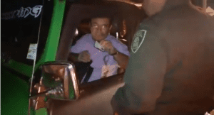Cae policía infractor alias «El general de los tres Soles»