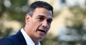 Presidente de España revive polémica de políticos con títulos falsos en varios países