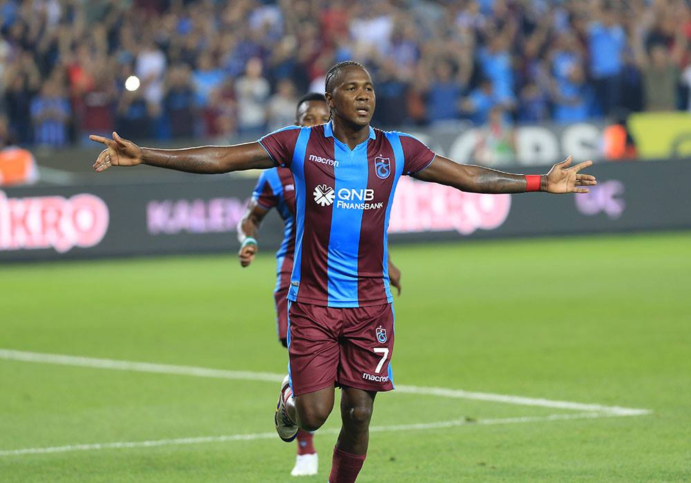 ¿Directo al Puskas? Mira el golazo de chilena que marcó Hugo Rodallega