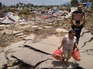 Cerca 16.000 personas fueron evacuadas tras tsunami en Indonesia