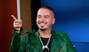 Burlas a J Balvin por foto que desempolvó de sus recuerdos
