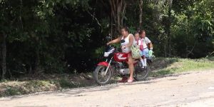 Radican proyecto para promover el transporte escolar rural