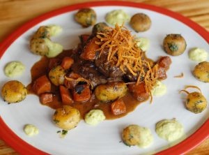 Jabalí: un restaurante de Bogotá que tiene que ver con la carne de cerdo.