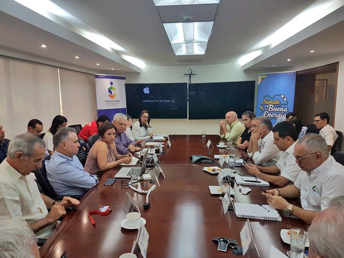 Electricaribe se reunió con la nueva Superintendente de Servicios en la búsqueda de operador