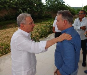 Espaldarazo del expresidente Uribe a gestión de Javier Lastra en Electricaribe