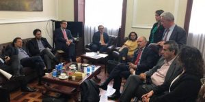 Sin acuerdo: inédita reunión de Uribe, Petro, Cepeda y FARC sobre reforma a la JEP