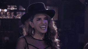 “Calva levanto viejas, con pelo conquisto tipos”: Naty Botero