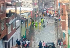 Fuertes lluvias ocasionan emergencia en la localidad de San Cristóbal