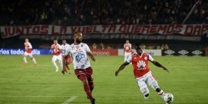 Tolima le gana a Santa Fe 2-1 en Bogotá y lo deja agonizando