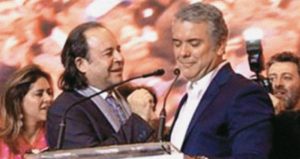 Agua y Aceite no mezclan