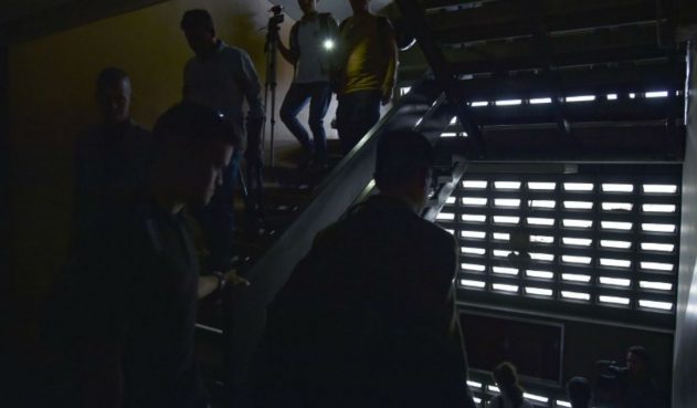 Por nuevo apagón en Venezuela, suspenden actividad laboral y clases