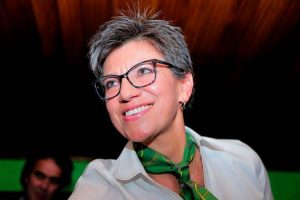Ronald Mayorga defiende el liderazgo de la mujer y apoya la candidatura de Claudia