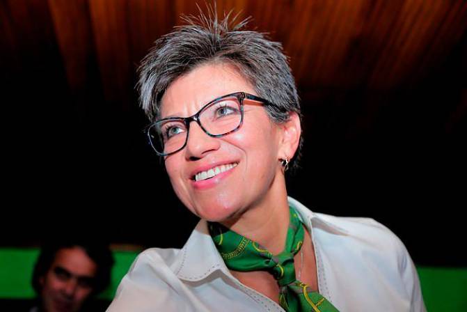 Ronald Mayorga defiende el liderazgo de la mujer y apoya la candidatura de Claudia