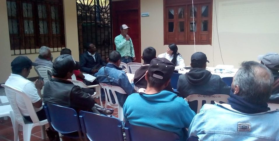 Nuevo Cauca capacita a Alcaldía de Totoró sobre normas que regulan temas viales