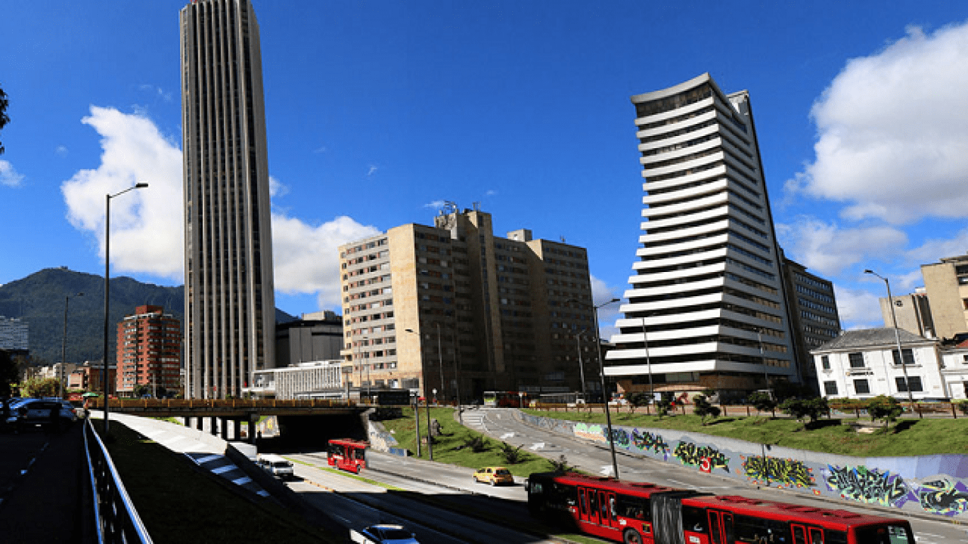 Suicidio en Bogotá estremece centro de la ciudad
