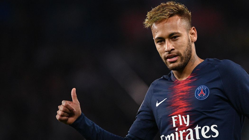 Mujer acusa a Neymar de haberla violado en París